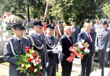 cmentar jarociński - groby polskich żołnierzy poległych w wojnie polsko-bolszewickiej