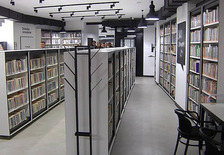 Biblioteka Miasta i Gminy Jarocin nadal pełni rolę biblioteki powiatowej.