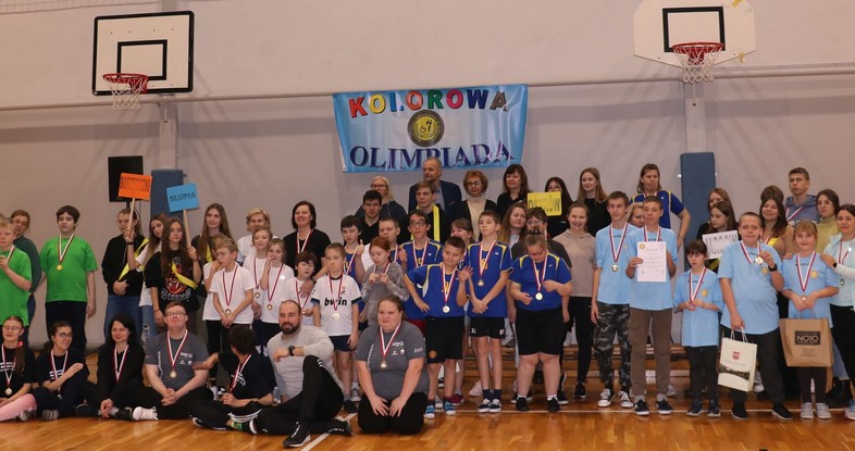 Kolorowa Olimpiada z udziałem uczniów ze Szkół Specjalnych z rejonu kaliskiego